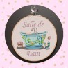 Cadre broderie salle de bain style Art Nouveau