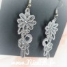 Boucles d'oreilles fantaisies "Fleurs" - Couleur au choix Boucles d'oreilles fantaisies "Fleurs" - Couleur au choix
