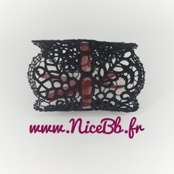 Bracelet large en broderie...