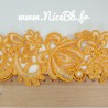 Bracelet manchette broderie "Explosion de fleurs" - couleur au choix