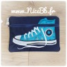 Pochette "Sneakers montantes" (couleur au choix) Pochette "Sneakers montantes" (couleur au choix)