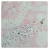 Parure fantaisie en broderie guipure "fleurs" (couleur au choix) Parure fantaisie en broderie guipure "fleurs" (couleur au choix)