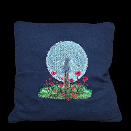 Coussin en coton bleu marine avec broderie "chat au clair de lune" - 40x40cm